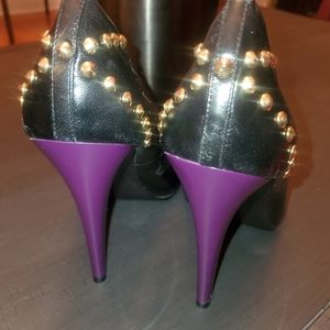 Black and purple Donal J Pliner 8